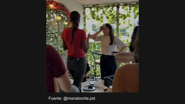 English & Cake · Conversación en María Bonita
