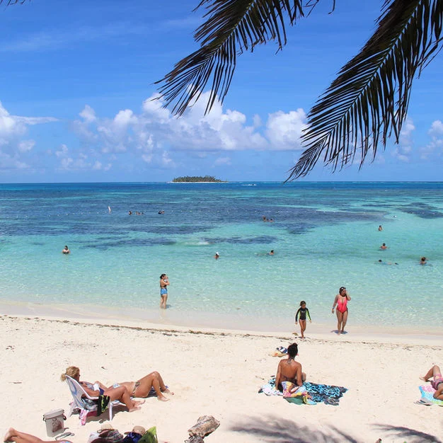 Playa Spratt Bight