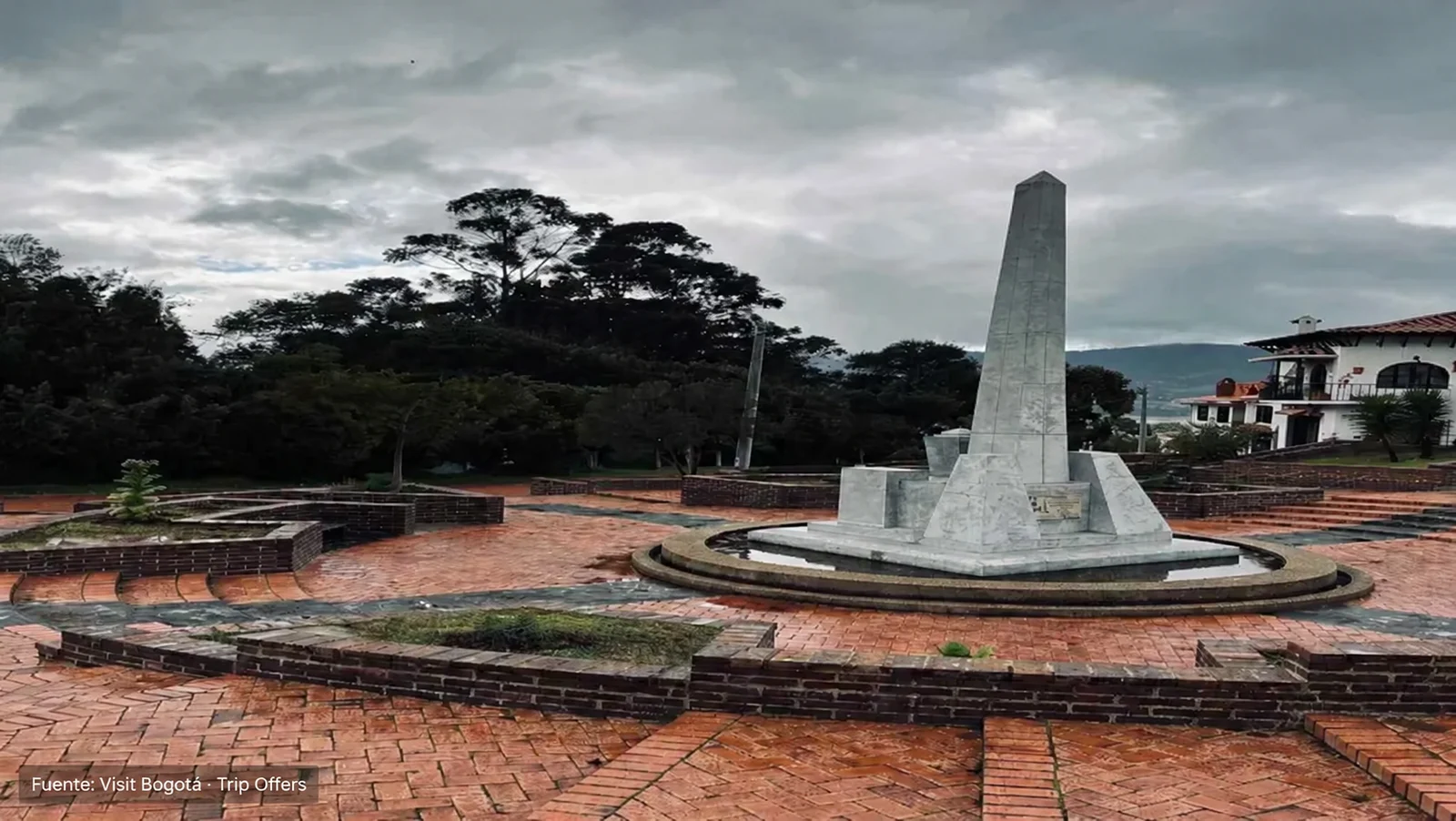 Plaza y centro urbano de Guatavita