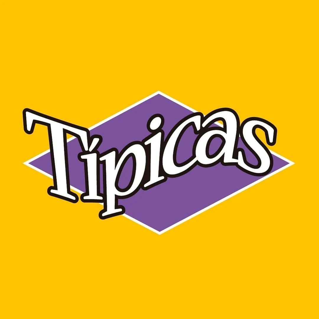 Típicas Empanadas · Plaza de las Américas
