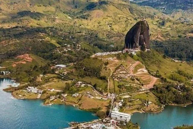 Piedra del Peñol · Guatapé